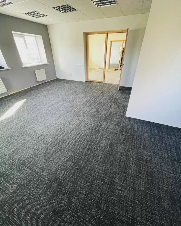 Ofisa telpas Jelgavā 220m2